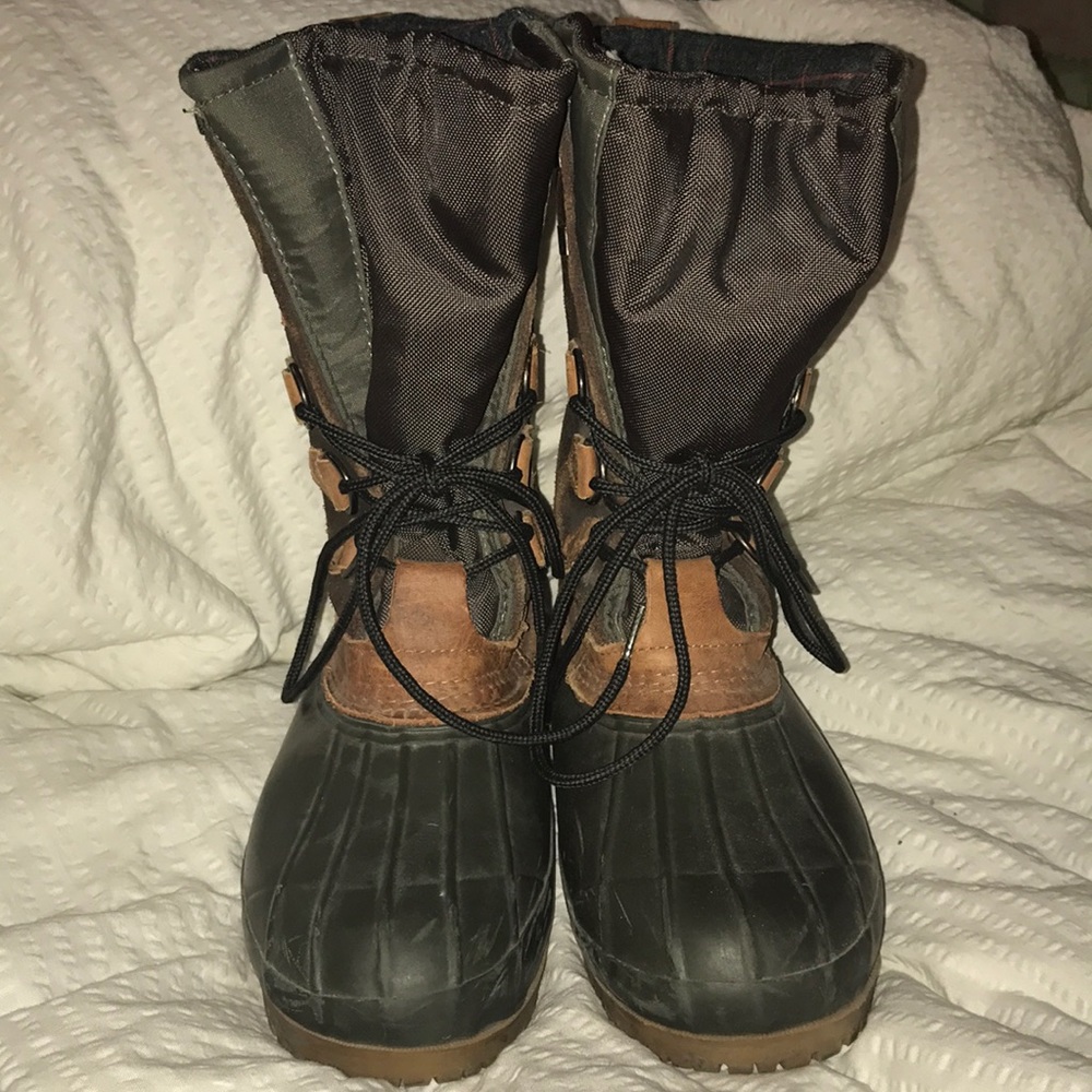 Eddie Bauer winter and rain boots